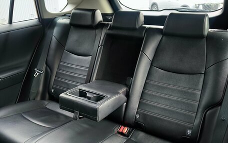 Toyota RAV4, 2021 год, 3 250 000 рублей, 10 фотография