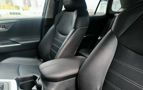 Toyota RAV4, 2021 год, 3 250 000 рублей, 15 фотография