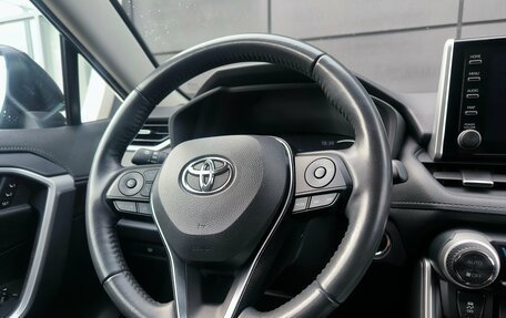 Toyota RAV4, 2021 год, 3 250 000 рублей, 16 фотография