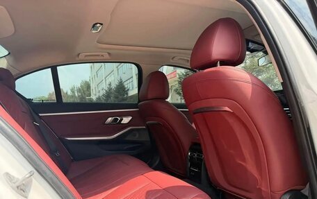 BMW 3 серия, 2023 год, 3 600 000 рублей, 8 фотография