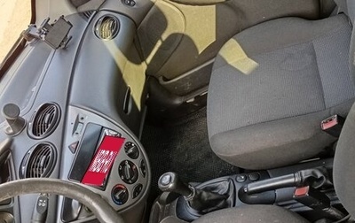 Ford Focus IV, 2004 год, 125 000 рублей, 1 фотография