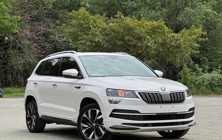 Skoda Karoq I, 2023 год, 1 680 000 рублей, 1 фотография