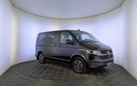 Volkswagen Multivan T6 рестайлинг, 2021 год, 5 850 000 рублей, 3 фотография