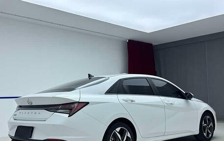 Hyundai Elantra, 2023 год, 1 560 000 рублей, 6 фотография