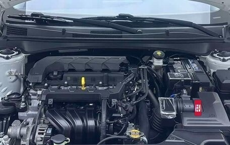 Hyundai Elantra, 2023 год, 1 560 000 рублей, 19 фотография