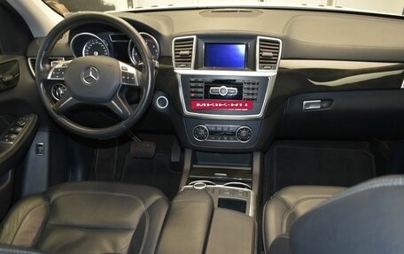 Mercedes-Benz GL-Класс, 2015 год, 3 427 000 рублей, 10 фотография
