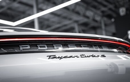 Porsche Taycan I, 2021 год, 12 300 000 рублей, 8 фотография