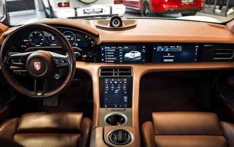 Porsche Taycan I, 2021 год, 12 300 000 рублей, 16 фотография