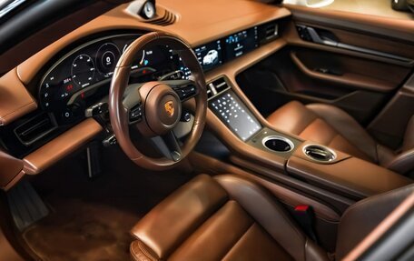 Porsche Taycan I, 2021 год, 12 300 000 рублей, 24 фотография