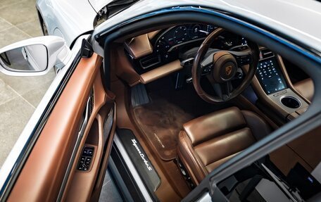 Porsche Taycan I, 2021 год, 12 300 000 рублей, 39 фотография