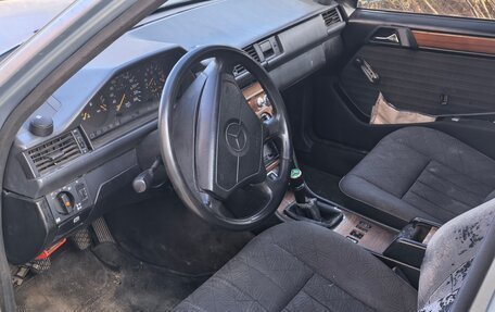 Mercedes-Benz W124, 1988 год, 120 000 рублей, 4 фотография