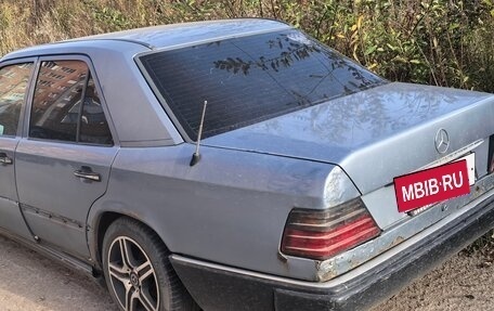 Mercedes-Benz W124, 1988 год, 120 000 рублей, 3 фотография