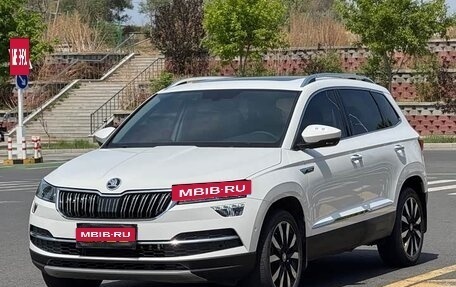 Skoda Karoq I, 2022 год, 1 635 000 рублей, 2 фотография