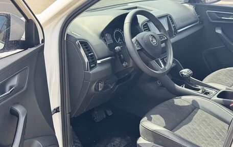 Skoda Karoq I, 2022 год, 1 635 000 рублей, 5 фотография