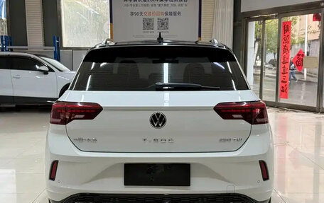 Volkswagen T-Roc I, 2022 год, 1 450 000 рублей, 5 фотография