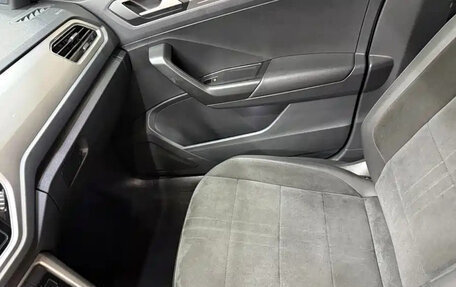 Volkswagen T-Roc I, 2022 год, 1 450 000 рублей, 11 фотография