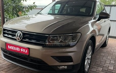 Volkswagen Tiguan II, 2020 год, 2 270 000 рублей, 1 фотография