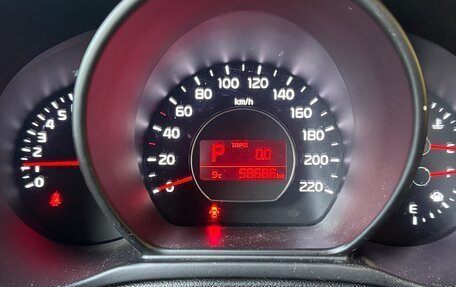 KIA Soul II рестайлинг, 2016 год, 1 699 000 рублей, 6 фотография