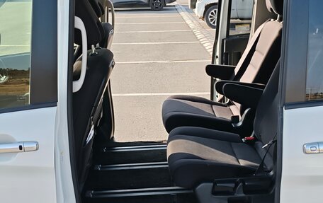 Nissan Serena IV, 2018 год, 1 950 000 рублей, 9 фотография