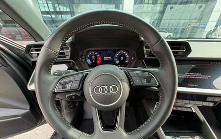 Audi A3, 2023 год, 1 950 000 рублей, 4 фотография