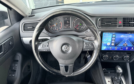 Volkswagen Jetta VII, 2013 год, 799 000 рублей, 6 фотография