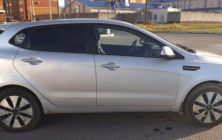 KIA Rio III рестайлинг, 2012 год, 600 000 рублей, 3 фотография