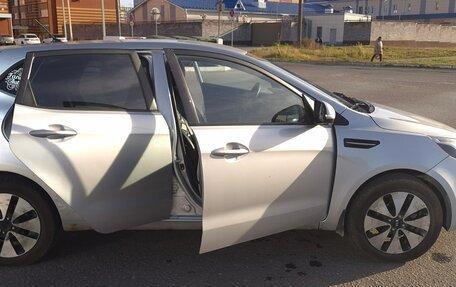 KIA Rio III рестайлинг, 2012 год, 600 000 рублей, 11 фотография