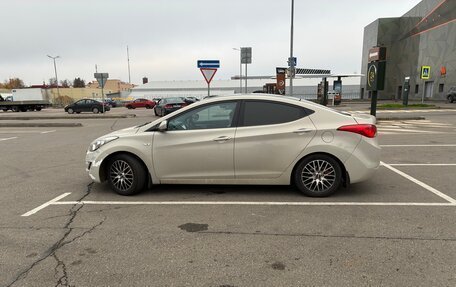 Hyundai Elantra VI, 2011 год, 850 000 рублей, 3 фотография