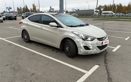 Hyundai Elantra VI, 2011 год, 850 000 рублей, 5 фотография