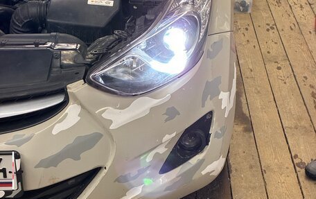 Hyundai Elantra VI, 2011 год, 850 000 рублей, 11 фотография