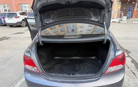 Hyundai Solaris II рестайлинг, 2012 год, 350 000 рублей, 5 фотография