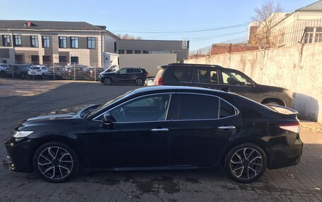 Toyota Camry, 2018 год, 2 965 000 рублей, 2 фотография