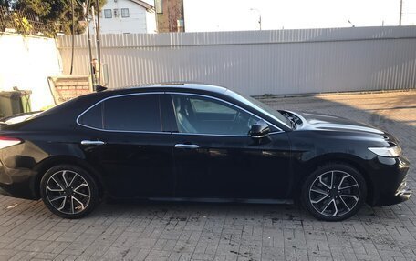 Toyota Camry, 2018 год, 2 965 000 рублей, 3 фотография