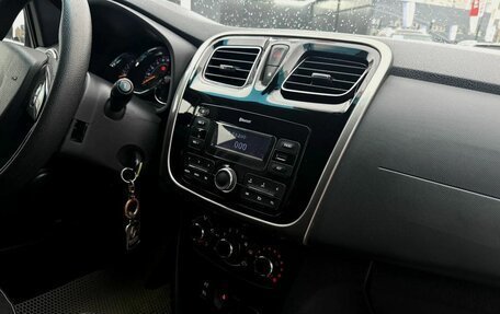Renault Sandero II рестайлинг, 2017 год, 729 000 рублей, 14 фотография