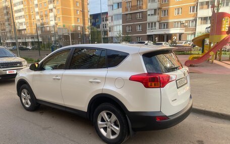 Toyota RAV4, 2013 год, 1 750 000 рублей, 5 фотография