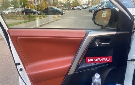 Toyota RAV4, 2013 год, 1 750 000 рублей, 7 фотография