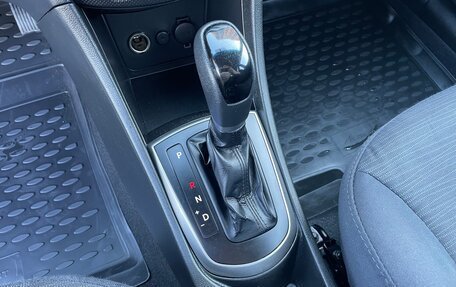 Hyundai Solaris II рестайлинг, 2015 год, 860 000 рублей, 24 фотография