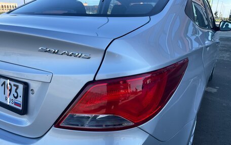 Hyundai Solaris II рестайлинг, 2015 год, 860 000 рублей, 37 фотография