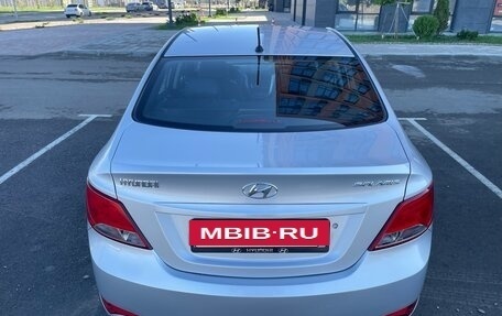 Hyundai Solaris II рестайлинг, 2015 год, 860 000 рублей, 35 фотография