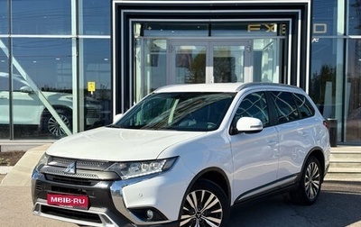 Mitsubishi Outlander III рестайлинг 3, 2021 год, 2 160 000 рублей, 1 фотография