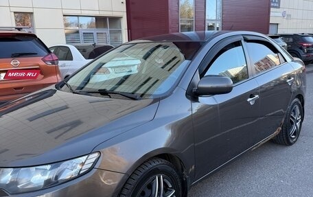 KIA Cerato III, 2010 год, 523 000 рублей, 24 фотография