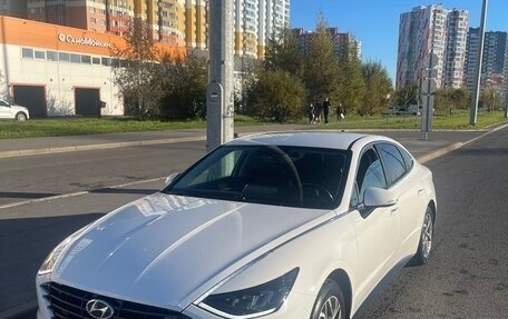 Hyundai Sonata VIII, 2020 год, 2 050 000 рублей, 2 фотография