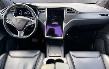 Tesla Model X I, 2018 год, 2 790 000 рублей, 11 фотография