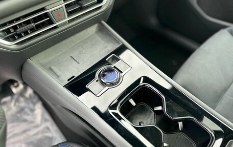 Volkswagen Tiguan, 2026 год, 4 950 000 рублей, 28 фотография
