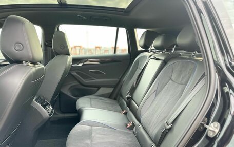 Volkswagen Tiguan, 2026 год, 4 950 000 рублей, 34 фотография