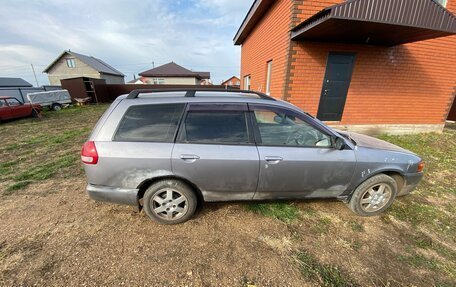 Nissan Wingroad III, 2000 год, 170 000 рублей, 2 фотография