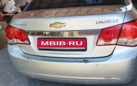 Chevrolet Cruze II, 2011 год, 710 000 рублей, 4 фотография