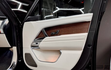 Land Rover Range Rover IV рестайлинг, 2022 год, 18 700 000 рублей, 18 фотография