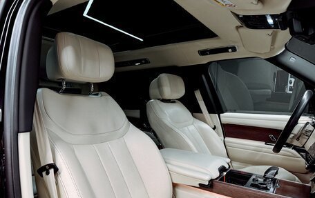 Land Rover Range Rover IV рестайлинг, 2022 год, 18 700 000 рублей, 16 фотография