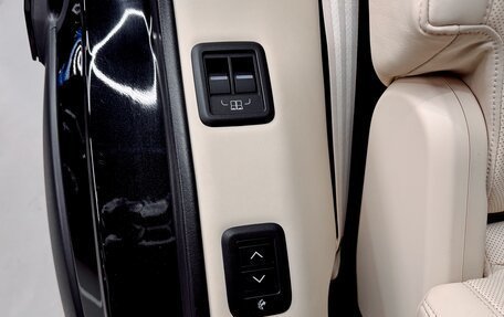 Land Rover Range Rover IV рестайлинг, 2022 год, 18 700 000 рублей, 26 фотография